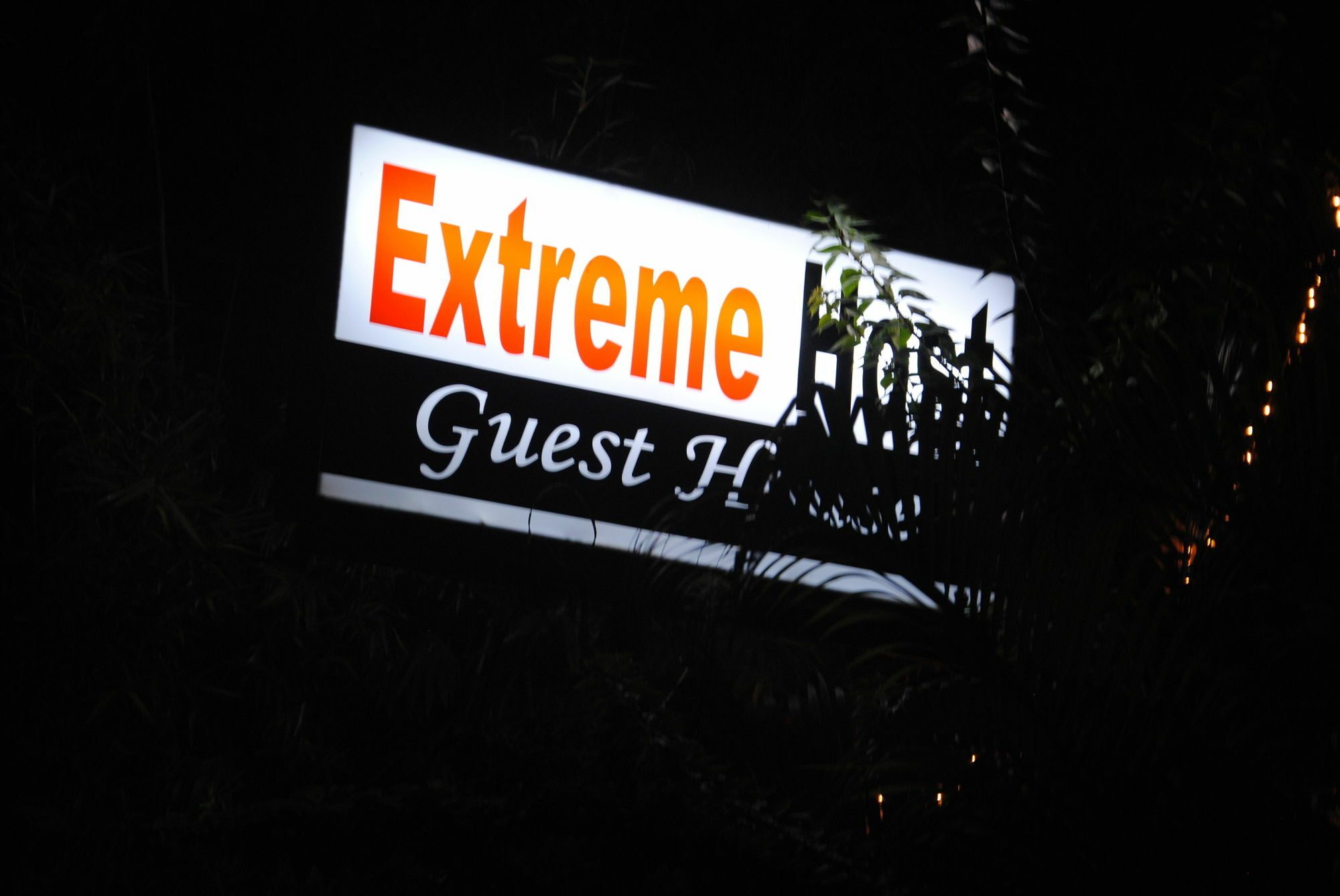 Extremehost Guest House Banduramulla Bagian luar foto